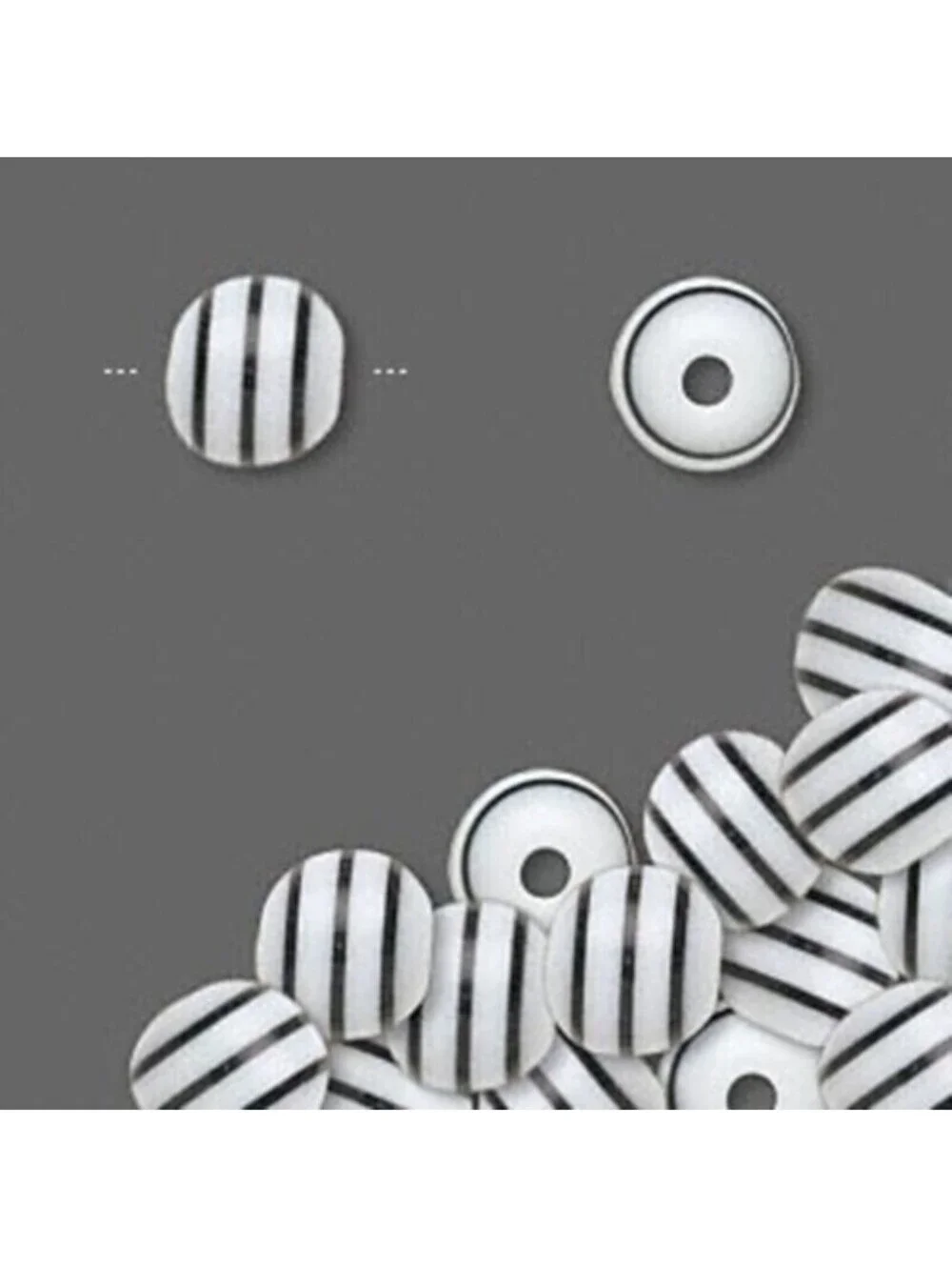 10 Retro Funky Black White Stripe 8mm Round Resin Beads